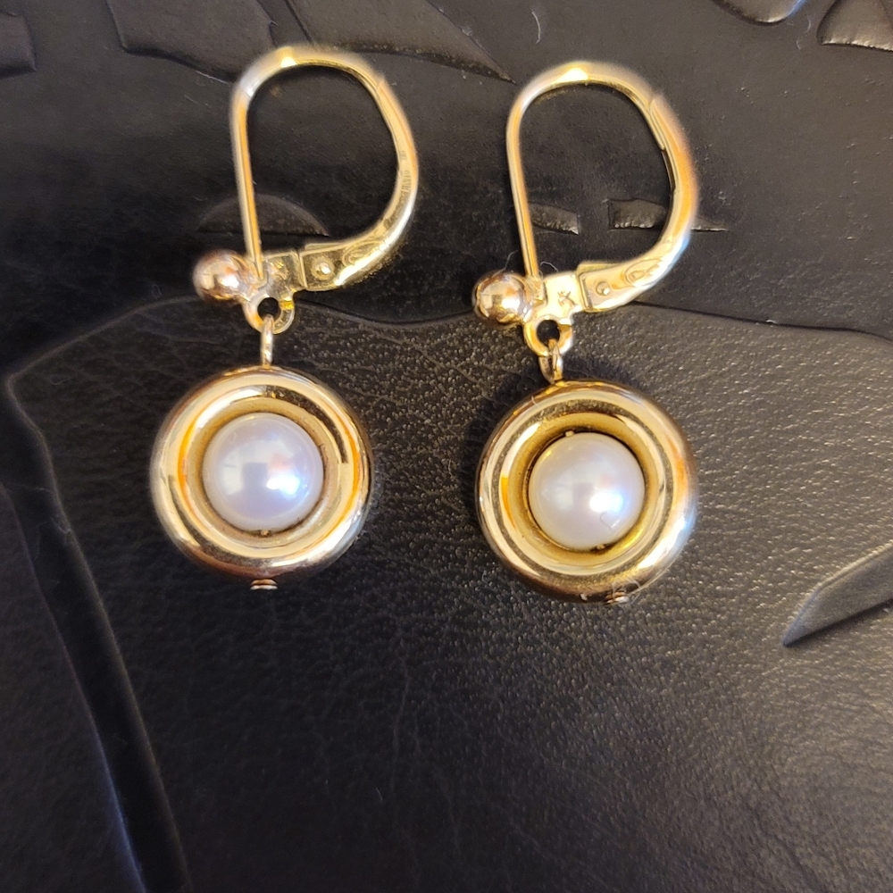 14K Gold & Genuine Pearl Earrings